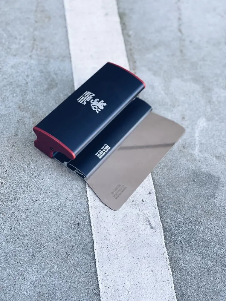 Nela Edge Espátula Para Massa Rolada 15.2cm, 0,3mm (Lamina Media)