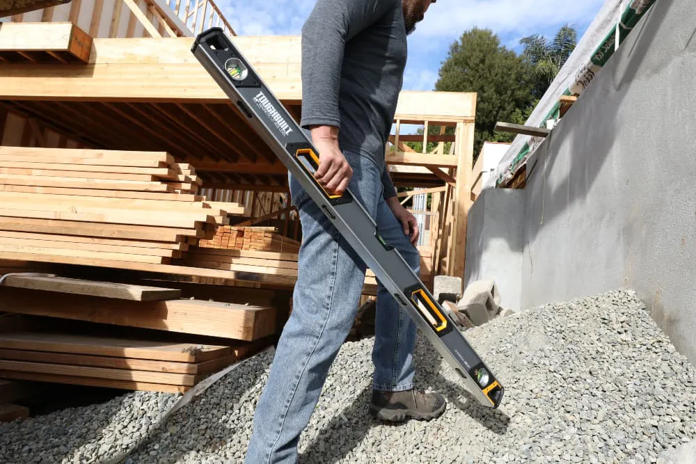 Nível de Bolha Com Iluminação Magnético De 122 cm (48''), Para Ambientes Com Pouca Luz, ToughBuilt® TB-H2-L-48LH-M - Imagem 4