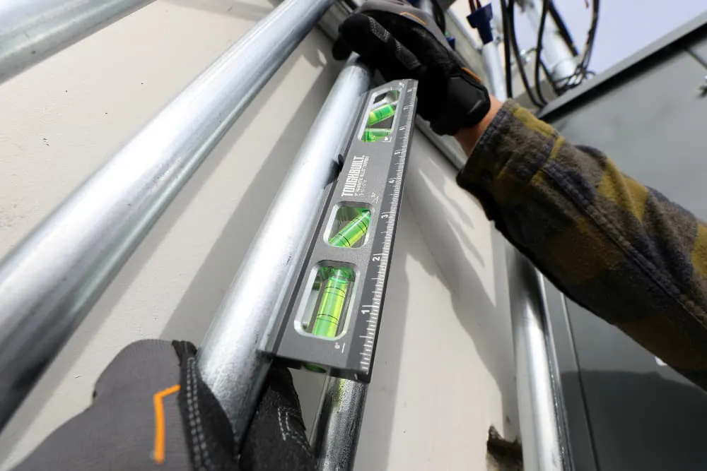 Nível De Torpedo Magnético 23 cm (9"), Para Alinhamentos Precisos, ToughBuilt® TB-H2-L-9T-M - Imagem 4